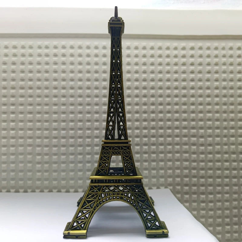 Bronze Eiffel Tower Metal Figurine – Vintage Paris Home Décor
